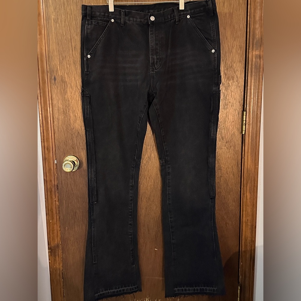 Men's SUMWON Relaxed Black Jeans